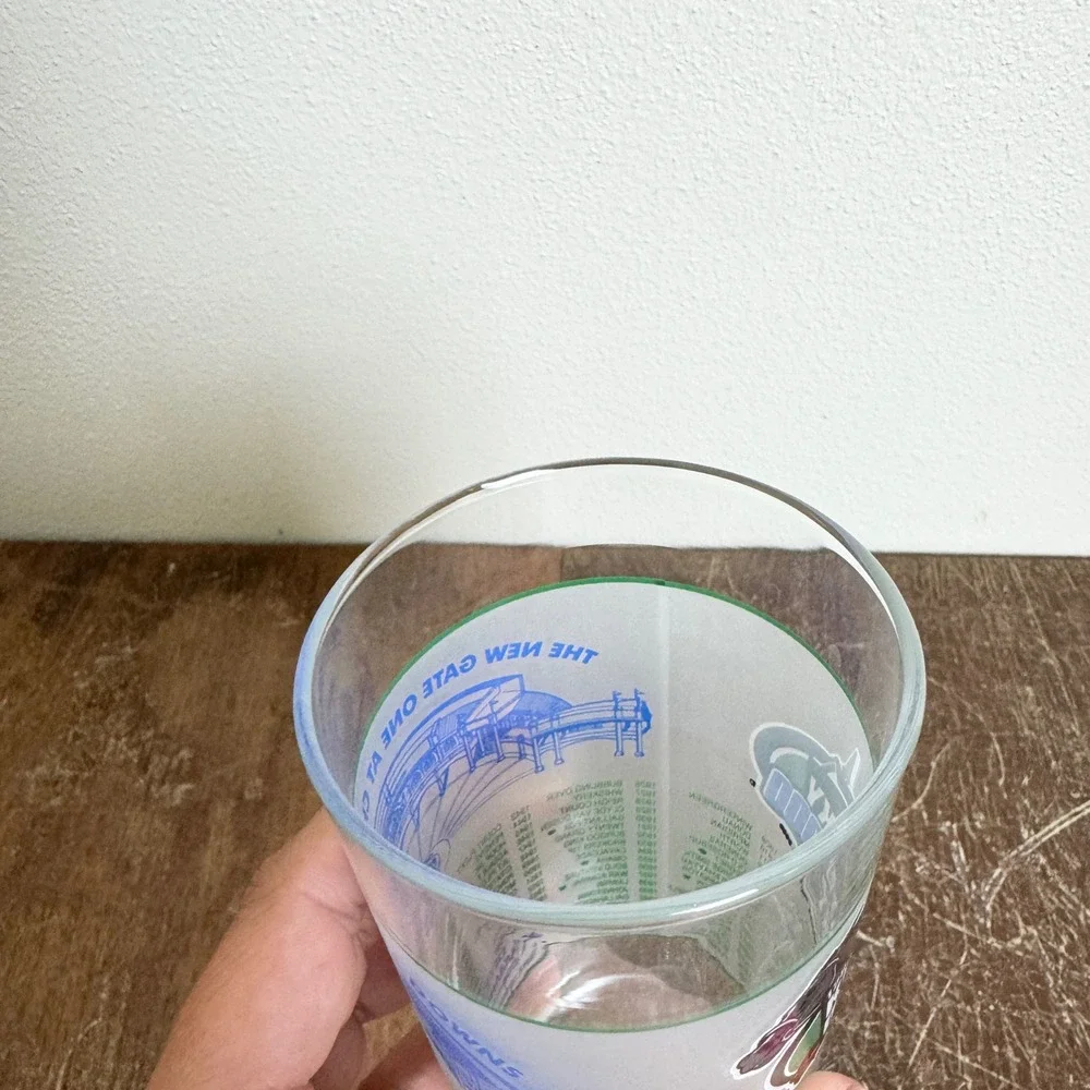 2000 Kentucky Derby Churchill Downs Horse Race Collectible‎ Mint Julep Glass